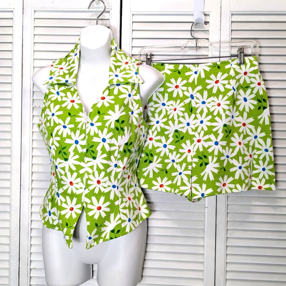Jackie Bernard Mod 2 piece Shorts Set Sz 10 VTG Retro 40's vibe 60s Daisy Print